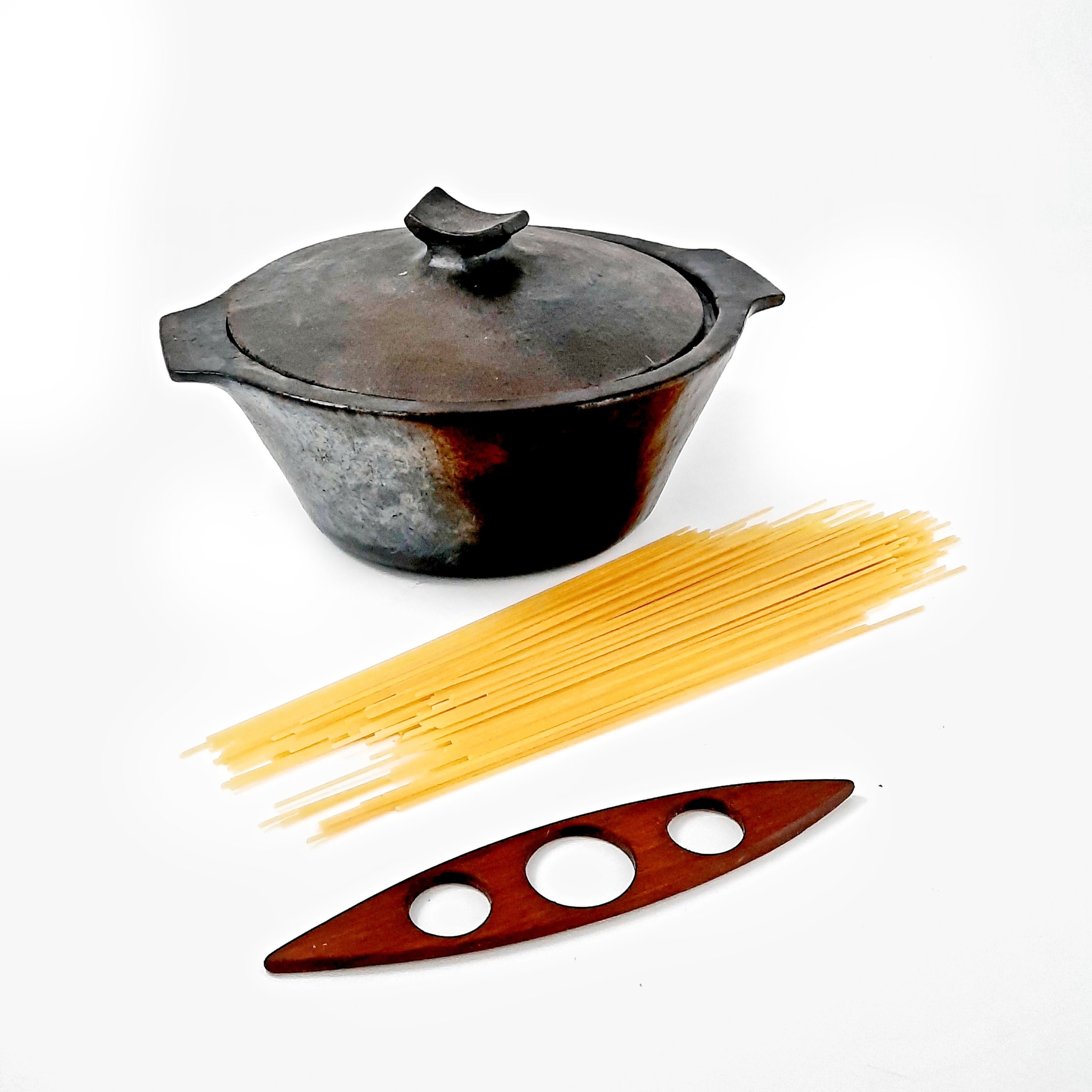 Pastasizer, Spaghetti Dosing Aid for 1 to 2 Portions in Elliptical Shape, Different Types of Wood, Treated With Organic Olive Oil