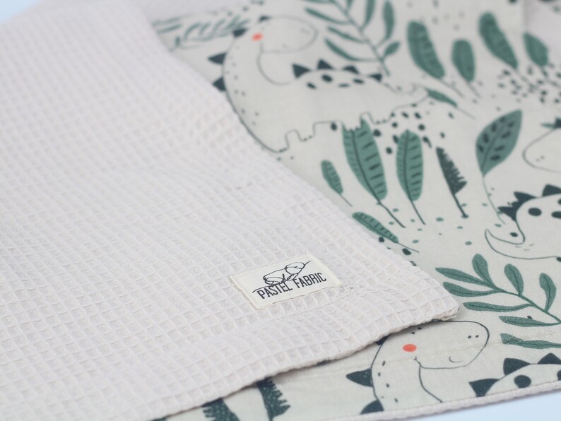 Peluche Woven Waffle Baby Blanket - 100% Cotton With Lace Trim, 35x45 Inch