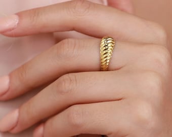 14K Gold Dome Ring - Croissant Ring - Stackable Ring, Twisted Dome Ring - Bold Gold Ring - Chunky Gold Ring - Birthday Gift for Her, Mom