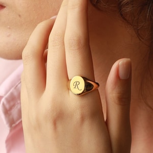 14K Gold Signet Ring, Initial Ring, Initial Signet Ring, Signet Ring Women, Custom Engraved Ring, Personalized Ring, Birthday Gift for Her