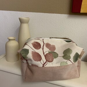 Handmade makeup bag | toiletry bag | cosmetic bag