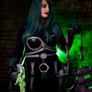 Threash Female League of Legends Cosplay