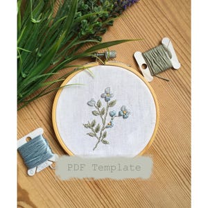forget me not floral hand embroidery simple pattern and template, spring craft project, perfect for gift giving or wall decor