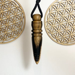 Thot pendulum in ROYAL EBONY wood from LAOS, 22 gram thot pendulum, white and black ebony wood, white ebony wood pendulum from Laos, weighted thot