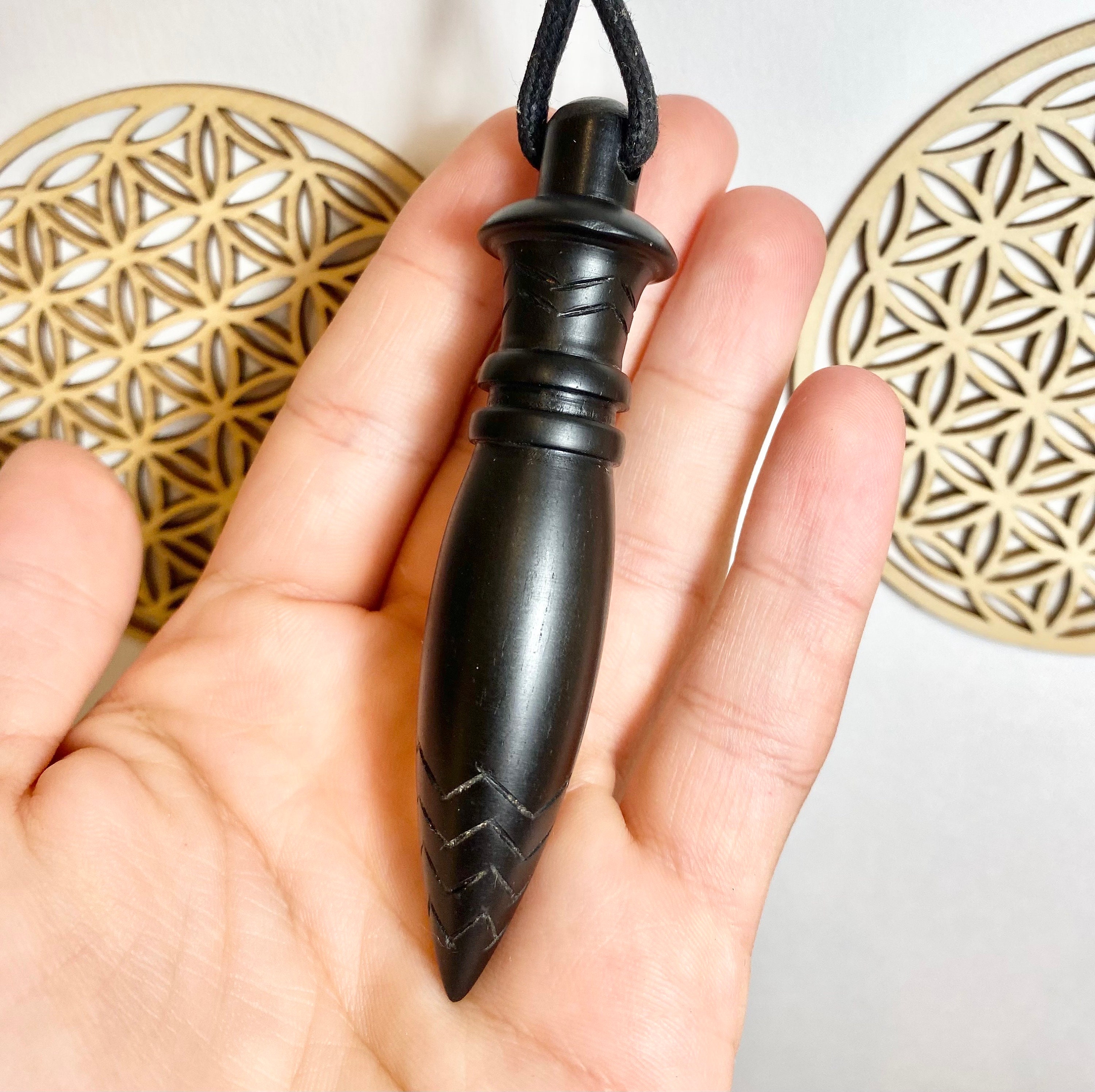 Classic ebony thot pendulum | thot pendulum 22 grams