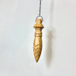 Thot pendulum in Olivier d'Occitanie wood thot wood 22 grams image 8