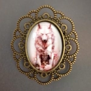 Brooch Cabachon (Small) Wolf
