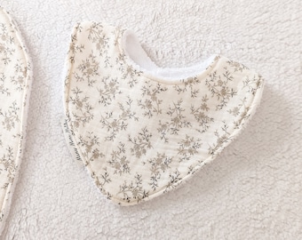 Personalized Mini JUSTINE bib, baby bandana bib