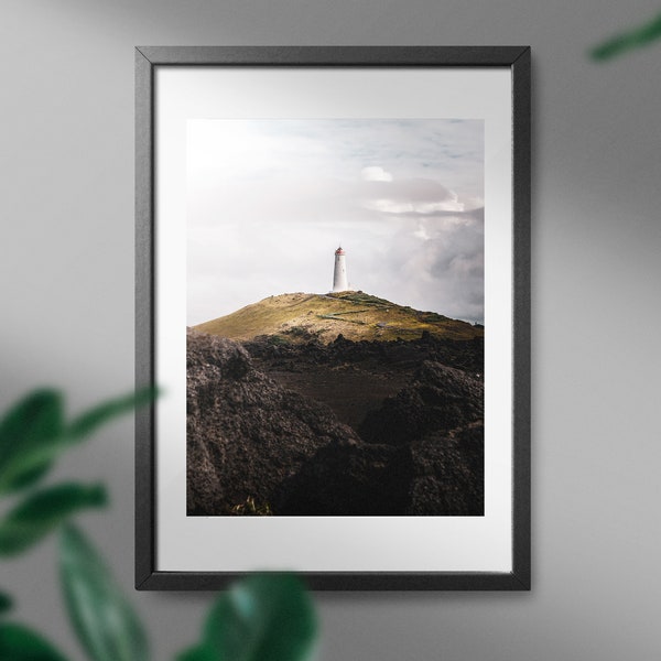 Tirage photographique Fine Art, Limited edition Phare de Reykjanes, wall art photography, travel iceland landscape,