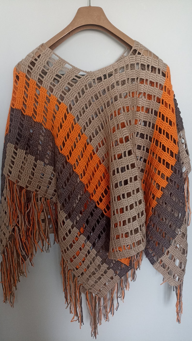 Crochet poncho, fringed poncho triangle poncho, shrug, colorful shawl crochet braids zdjęcie 7