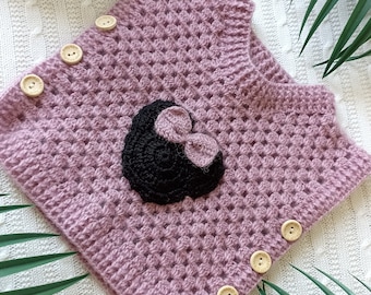 crochet baby sweater. Bow sweater with teddy bear ears. newborn costume