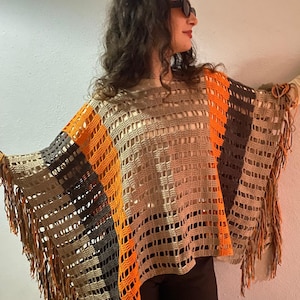 Crochet poncho, fringed poncho triangle poncho, shrug, colorful shawl crochet braids zdjęcie 1