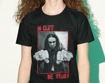 CLIFF BURTON - Bass / Bass Player / 80s / Thrash / Thrash Metal /Icon / Legend / Metal / Metalhead / Old School /  T-shirt