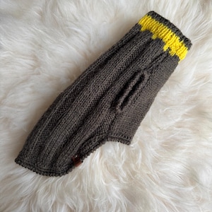Alpaca Merino wool blend hand knit jumper for small breed dog or a puppy (Chest around 32-35 cm)
