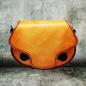 Handmade natural cowhide leather shoulder bag for women