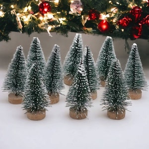 10 pcs 2,36&quot; Mini Christmas tree set, Christmas gift. Decorative artificial pine. Christmas village accessories, Mini green pine tree