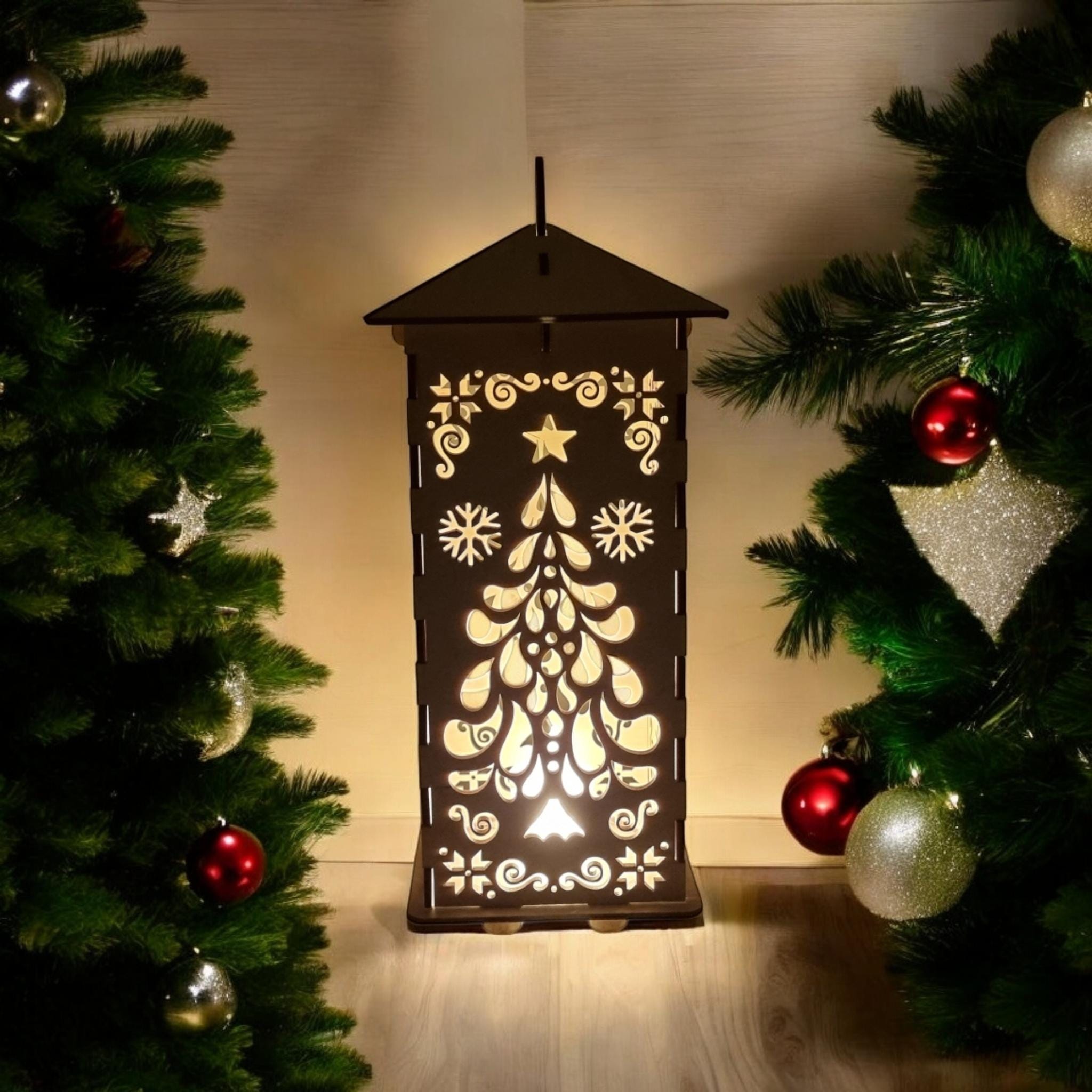 Christmas Lantern Table Lamp With Snowfall - USB/Battery Powered Festive Centerpiece For Indoor Outdoor Decor