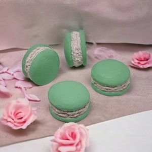 Set of 4 - Fake Pastel Green Macarons, Fake Fake Cake Biscuit, Fake Macaron, Fake Macaron, Wedding Macaron