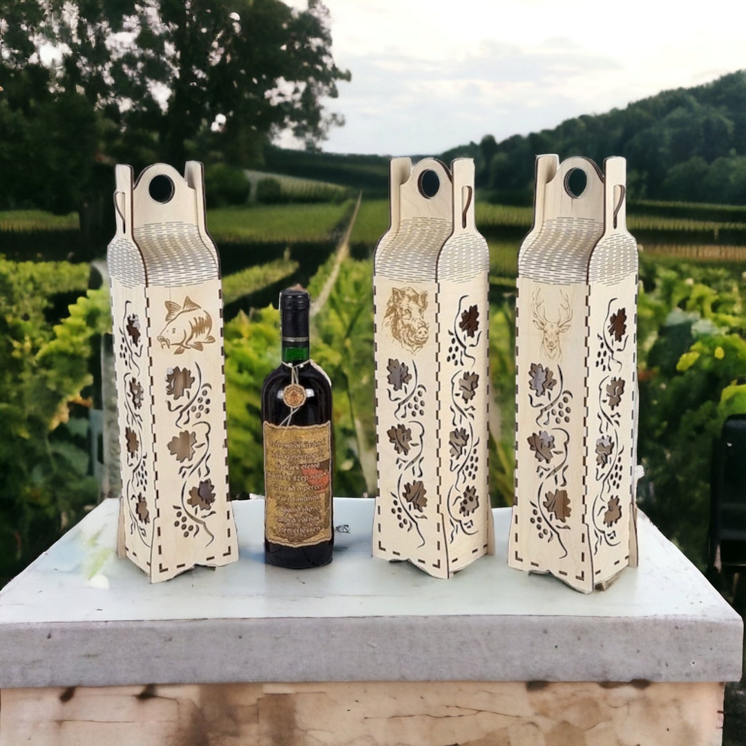 Custom Wooden Wine Bottle Holder for Hunter, Engraved Storage Case