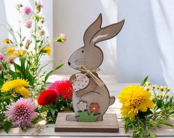 Coniglietto pasquale in legno dipinto a mano, decorazione rustica primaverile (21 cm)