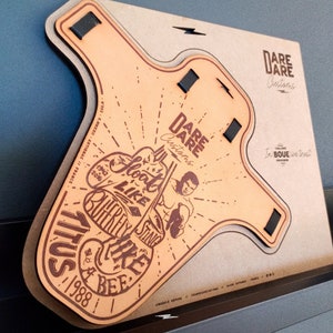 Leather bike mudguards - 100% personalized // Dare-Dare Customs