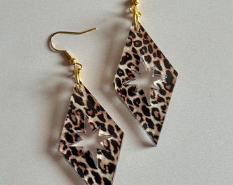 Leopard Star Diamond Acrylic Earrings – Pin Up Rockabilly Earrings | Retro Gloss Statement Print Patterned Dangles