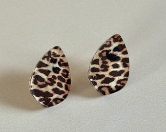 Leopard Print Stud Earrings – Small Teardrop Cheetah Studs | Lightweight Gloss Acrylic Studs | Retro Mini Earrings