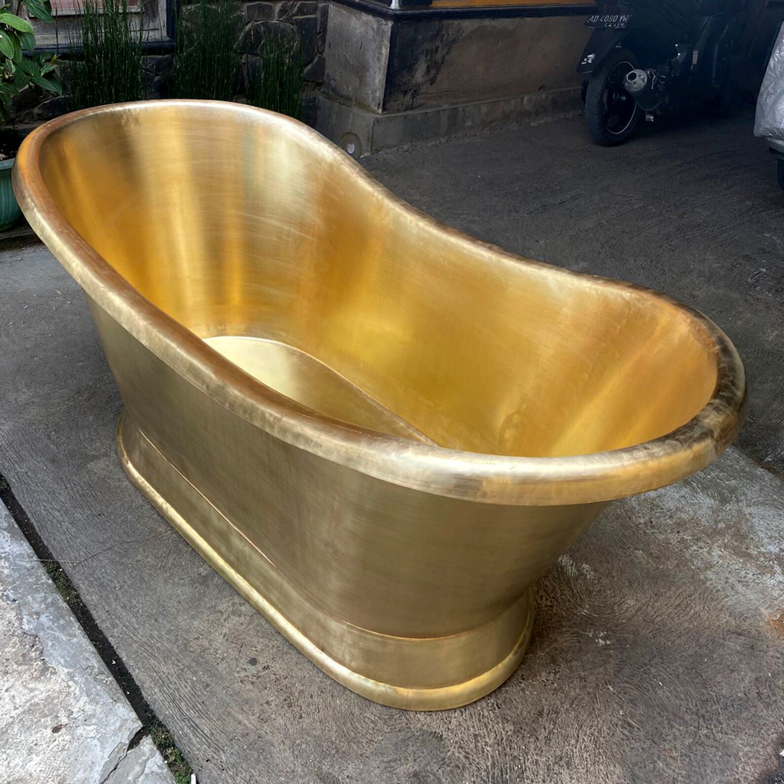 Vintage Brass Baththub Unfinish Brass Bathtub Old Colour Naturally