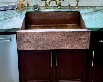 Handcrafted Copper Kitchen Sink - Long Lasting Elegance for Your Kitchen Space. Enhance beauty Style with perfect hammer pattern. Shop now!