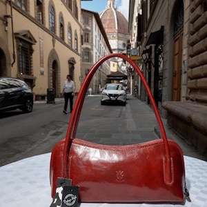 Italian Handmade Red Leather Handbag for Women , Elegant Vintage-Style Designer Bag from Florence Stylish Glossy Shoulder Purse