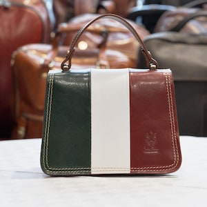 Włoska ręcznie robiona skórzana mini torebka dla kobiet l l Elegancka skórzana torba z włoską flagą z Florencji