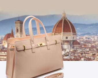 Italian Handmade Leather Bag For Woman | Elegant Leather Tote From Florence, Made in Italy | Blush Pink Pebbled Leather Handbag