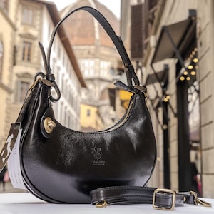 Italian Handmade Leather Bags For Women | Elegant Black Crossbody Bag From Florence, Made in Italy