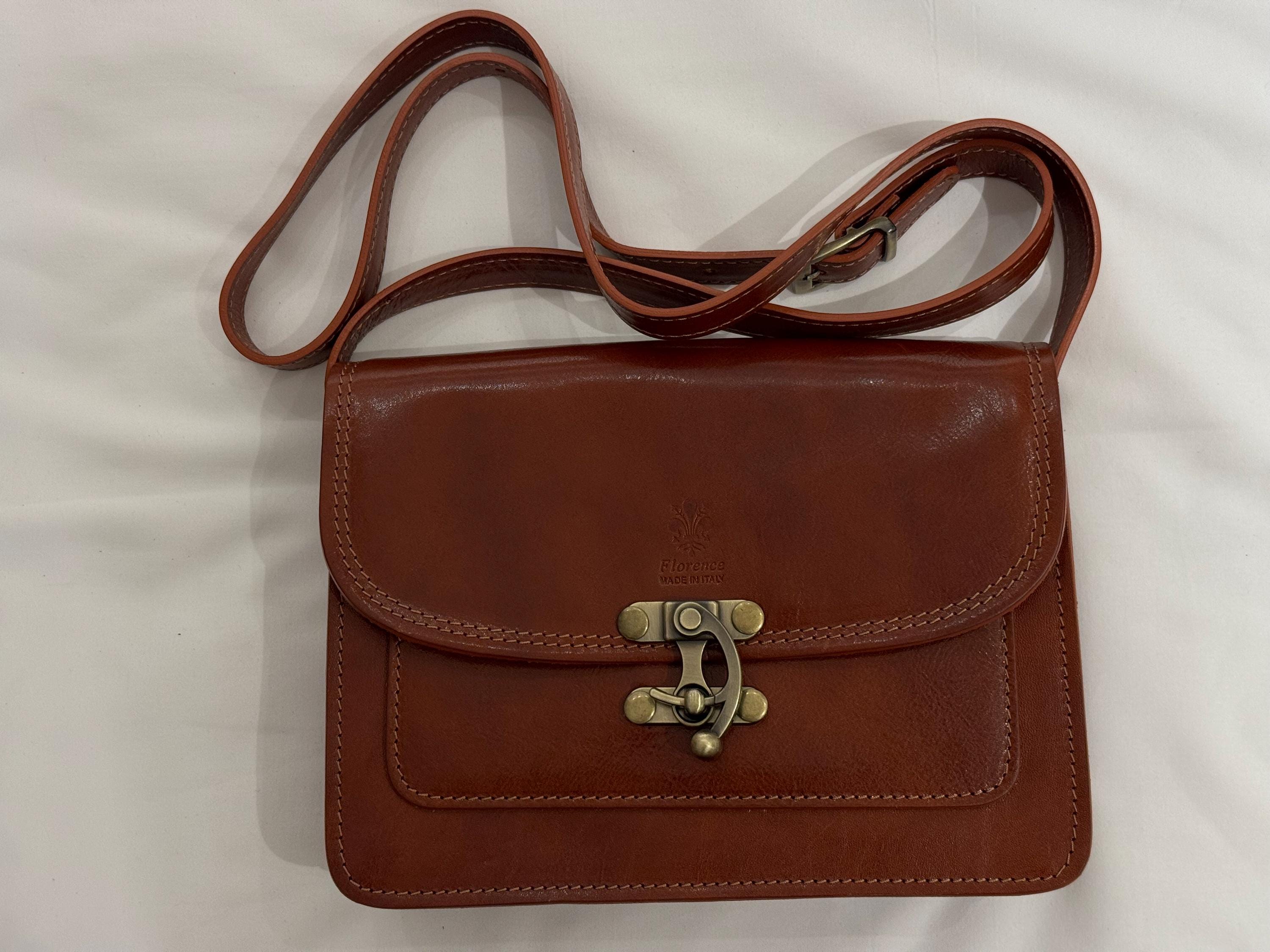 Elegant Brown Italian Leather Crossbody Bag Women With Brass