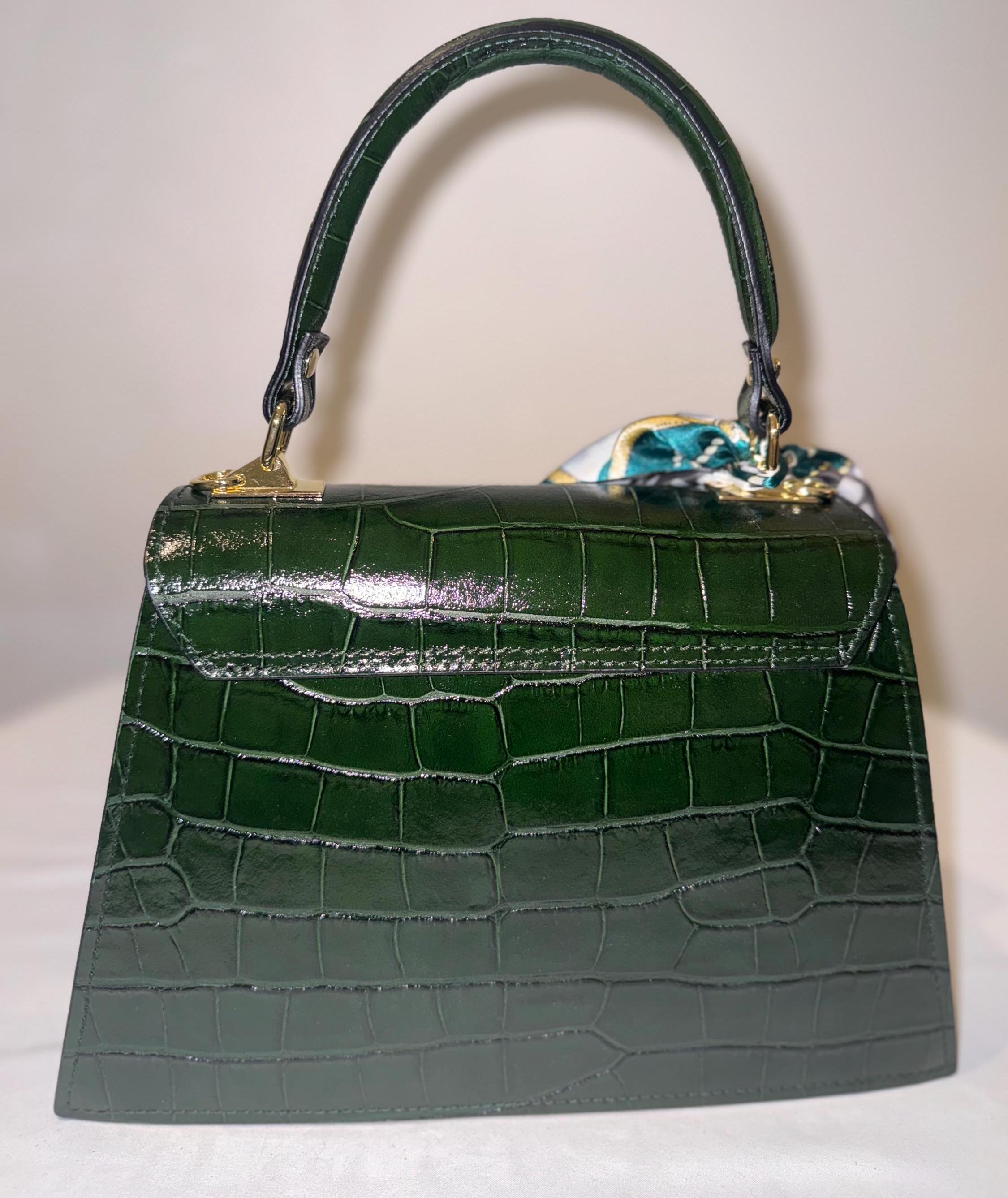 Italian Handmade Leather Bag for Women | Elegant Green Croc  display picture 3