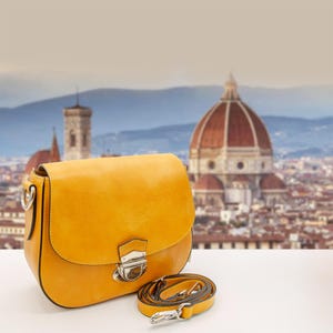 Italian Handmade Leather Bags For Women | Elegant Leather Shoulder Bag From Florence, Yellow Bag, Made in Italy