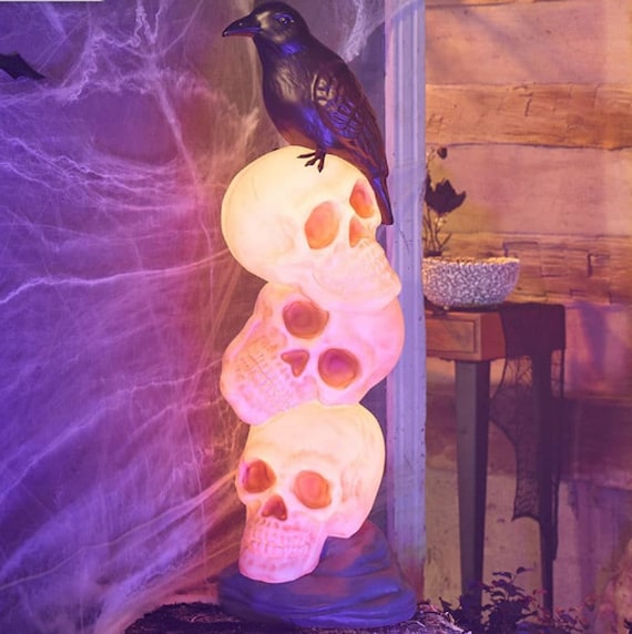 NEW 2024 Cracker Barrel Skulls With Raven Goth Blowmold Blow