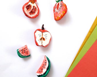 Colorful fruit brooches, Pomegranate brooch, Pins for backpacks, Handmade clay pins, Strawberry pin, Apple pin, Watermelon pin, Summer fruit