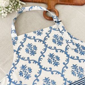 Blue White Trellis Apron for Her, Block Printed Apron, Mother's Day Gift, Birthday Gift, Christmas Gift image 4