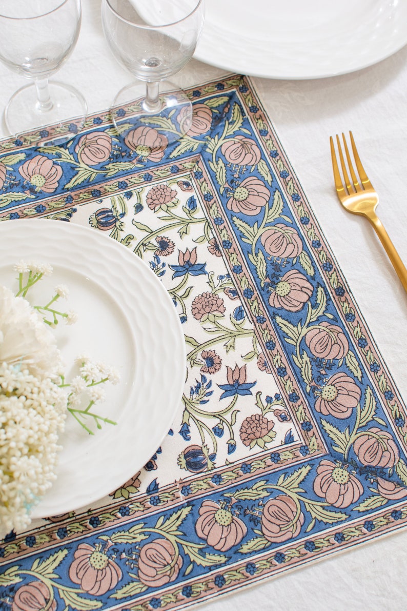Floral Print 100% Cotton Set of 6 Placemats for Dining Table Kitchen Wedding Everyday Use Dinner Parties (14x18 inch, Blue, Block Printed) afbeelding 5