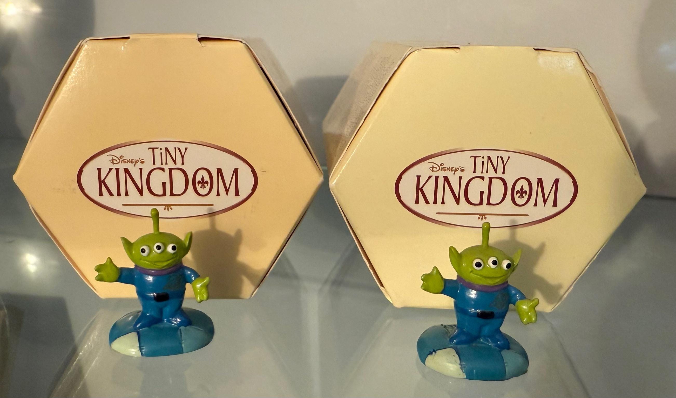 Disneys Tiny Kingdom - Etsy