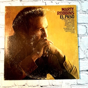 Marty Robbins El Paso Vinyl LP Record Love Is In The Air Headliner Series CS