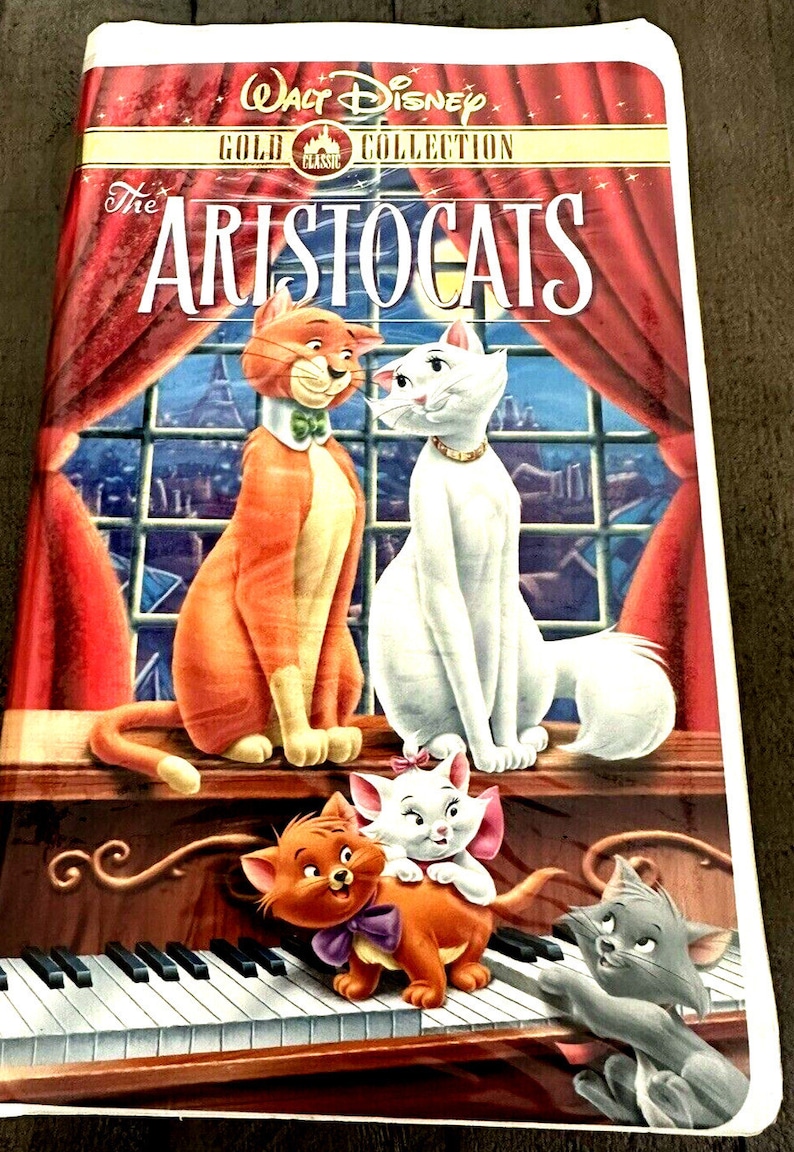 the-aristocats-vhs-movie-1998-gold-collection-becoming-a-rare-find