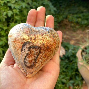 Coeur en céramique. Cadeau à aimer. Pièce unique. poterie raku