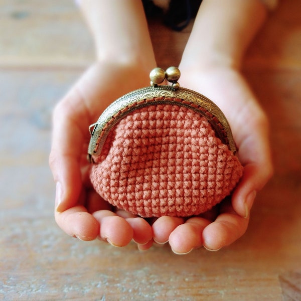 Crochet coin purse / handcrafted wallet / crochet bag
