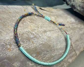 Bracelet artisanal avec noeuds porte-bonheur, bracelet de style tibétain, homme et femme, noeuds porte-bonheur, bracelet en fil tressé
