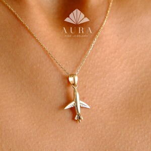 Top 10 airplane necklace ideas and inspiration
