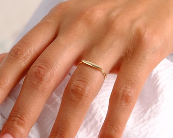 14K Gold Bar Ring, Rectangle Stacking Band Ring, Unique Geometric Ring, Gold Geometric Knuckle Ring, Personalized Pinky Ring