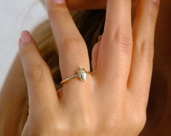 Anillo de tortuga de oro de 14 quilates, anillo de banda de tortuga, anillo de tortuga de oro delicado, anillo de amante de los animales, anillo de amuleto de buena suerte, joyería apilable de oro hecha a mano