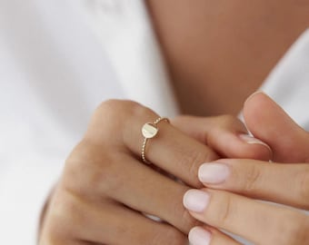 Anello a fascia con perline in oro 14 carati, anello minimalista e delicato da donna, anello con perline in oro, anello a sfera in oro 14 carati, anello con puntini in oro